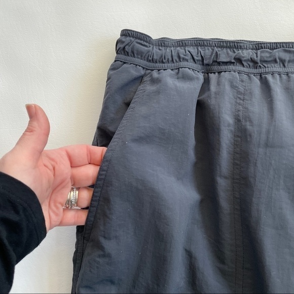 Tommy Bahama 7” Quick Dry Swim Trunks Gray XXL - Picture 3 of 8